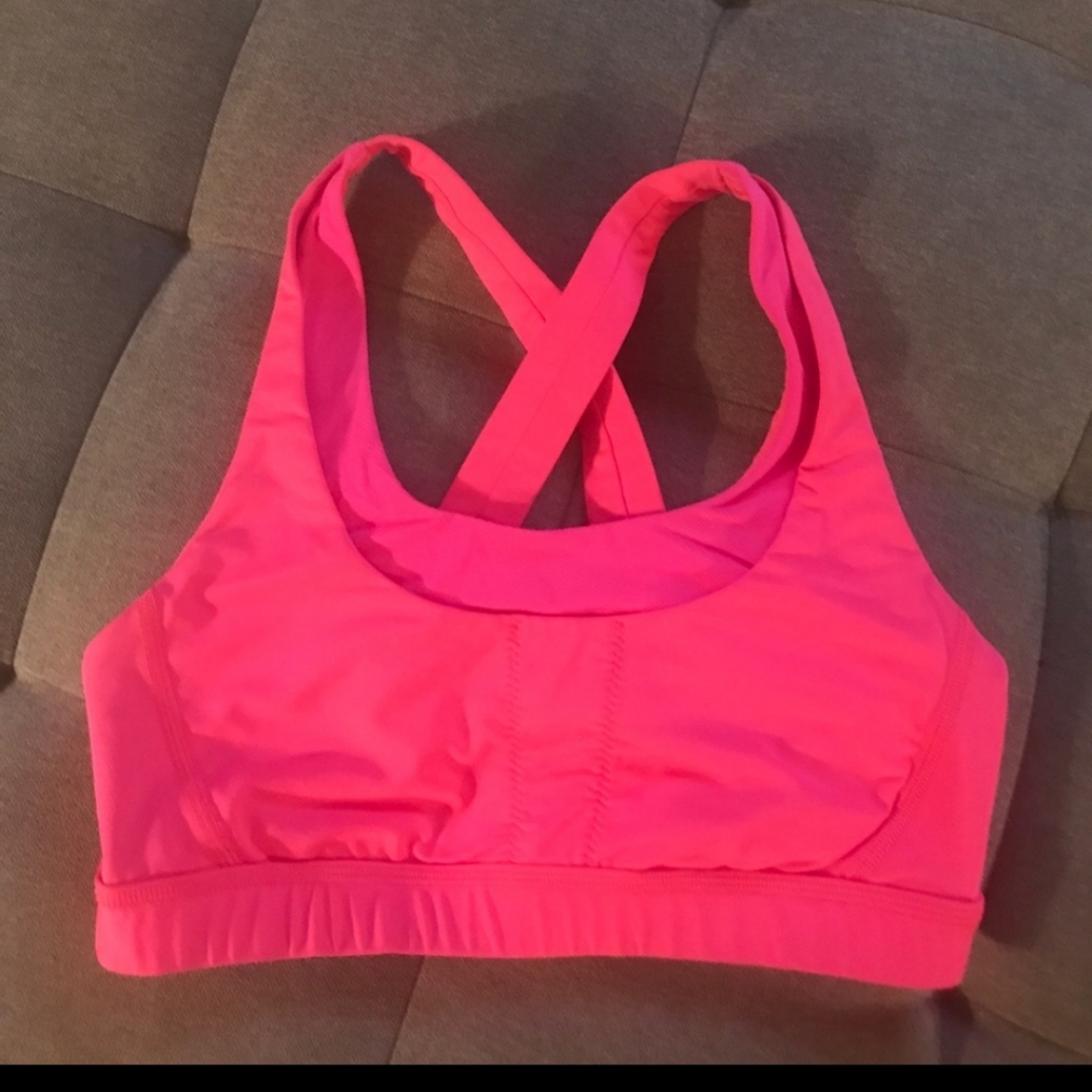 Lululemon sports bra